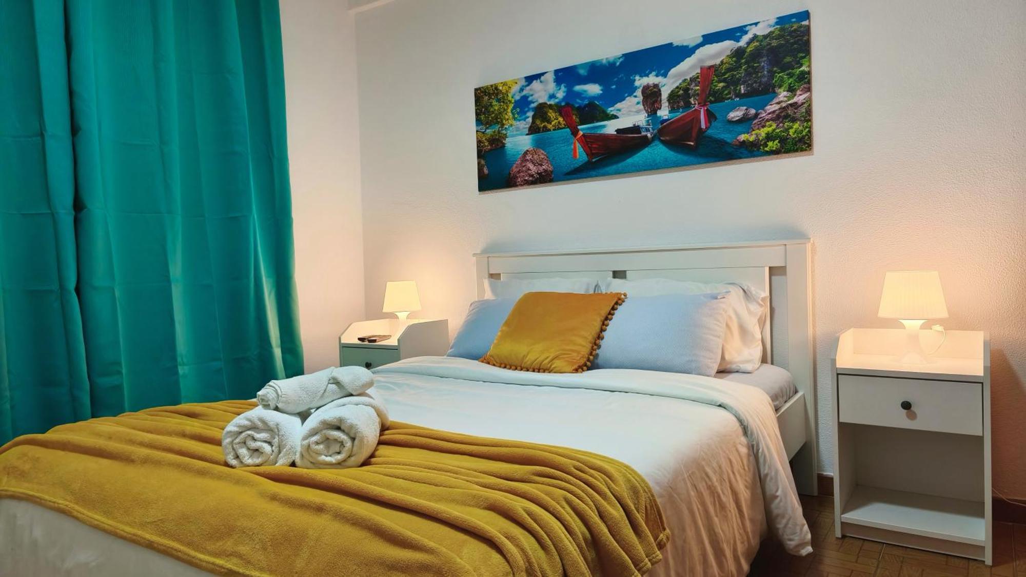 The Whale Beach House Atouguia Da Baleia Bagian luar foto