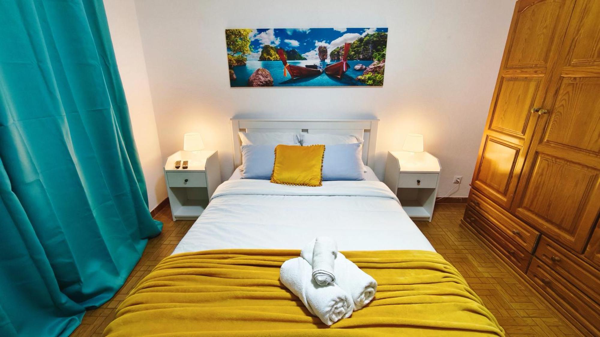 The Whale Beach House Atouguia Da Baleia Bagian luar foto